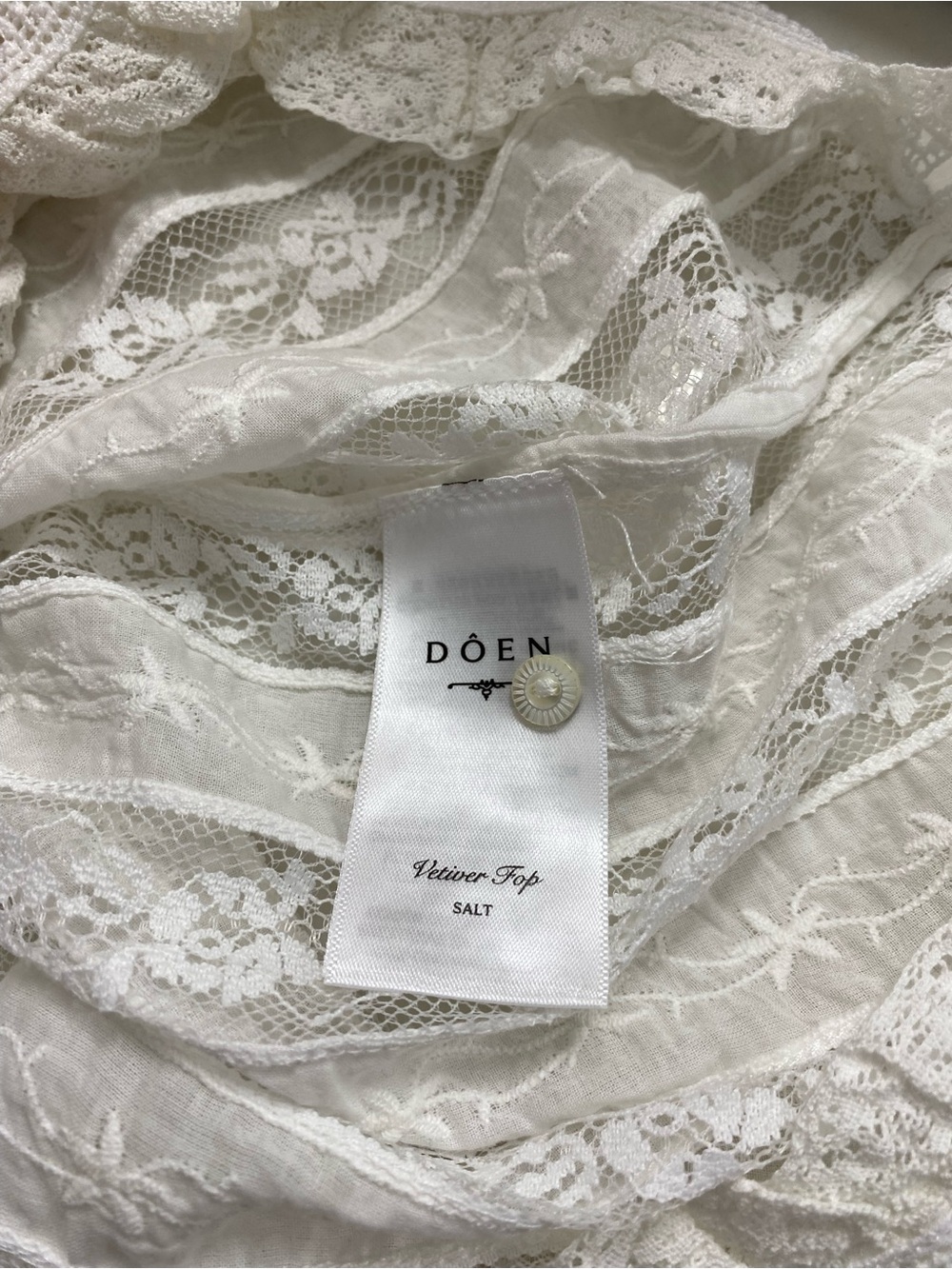 DOEN Vetiver Top in Salt - Picture 7 of 7